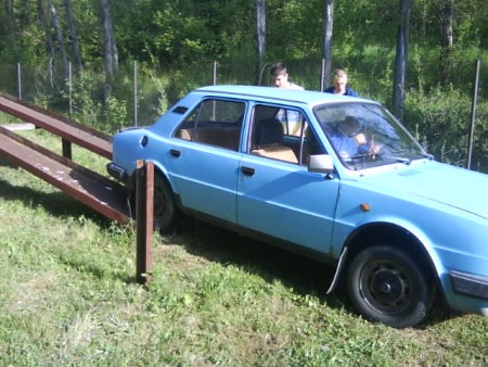 spomienka na biela